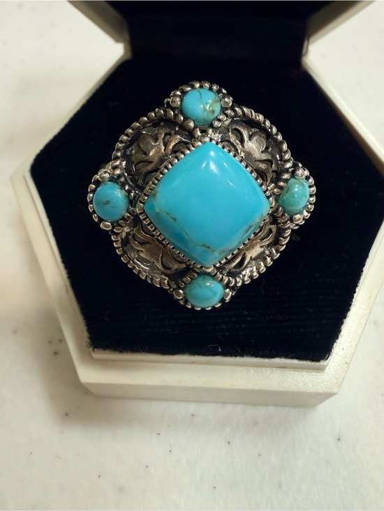 Jewelry - Turquoise Statement Ring - Silver-Tone Ornate Design